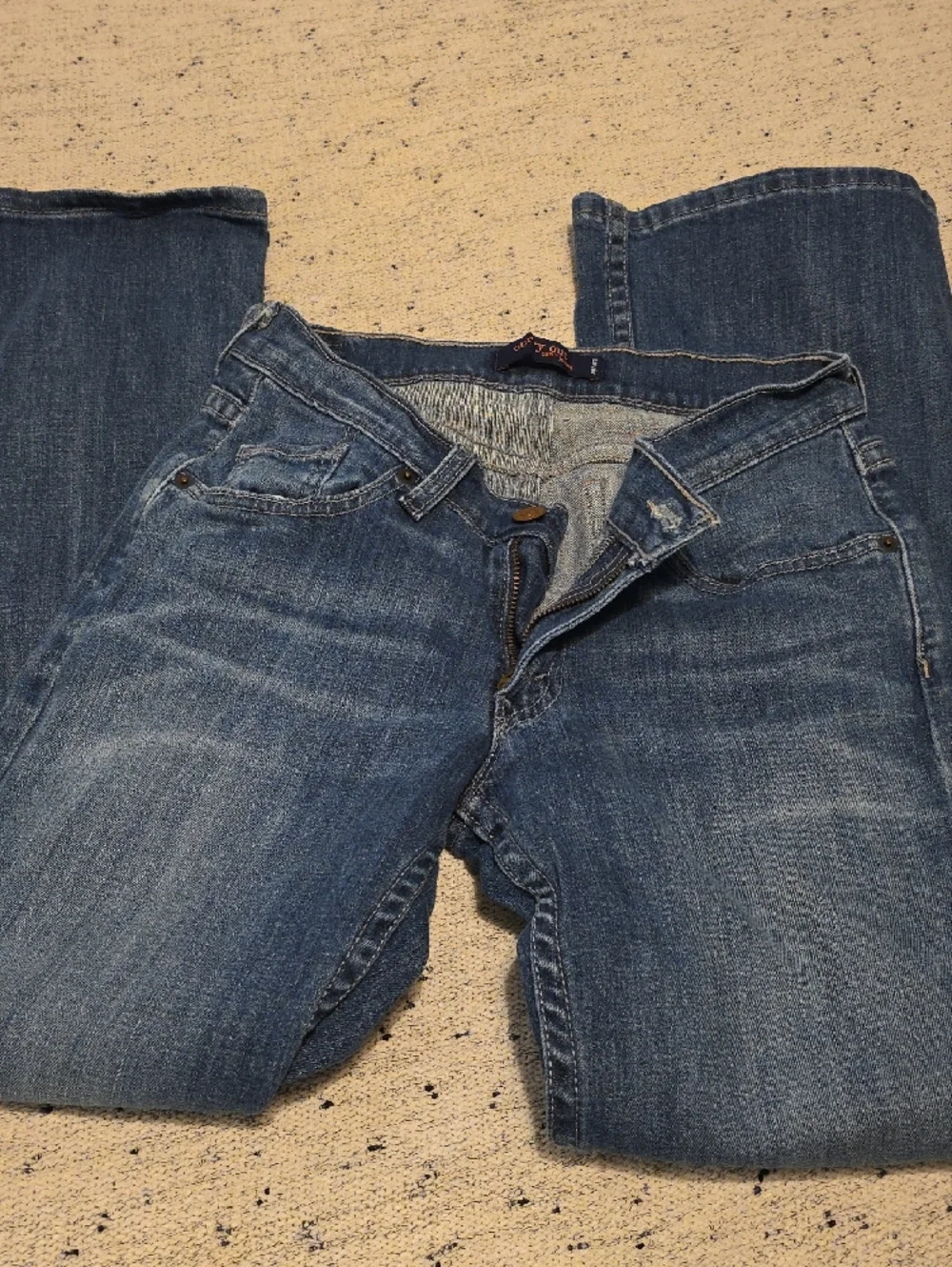 Levi's Women's Blue Straight-Leg Jeans - Picture 5 of 6